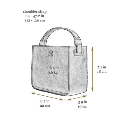Measurement chart of a small bag with dimensions labeled h 18, l 22, d 10 cm